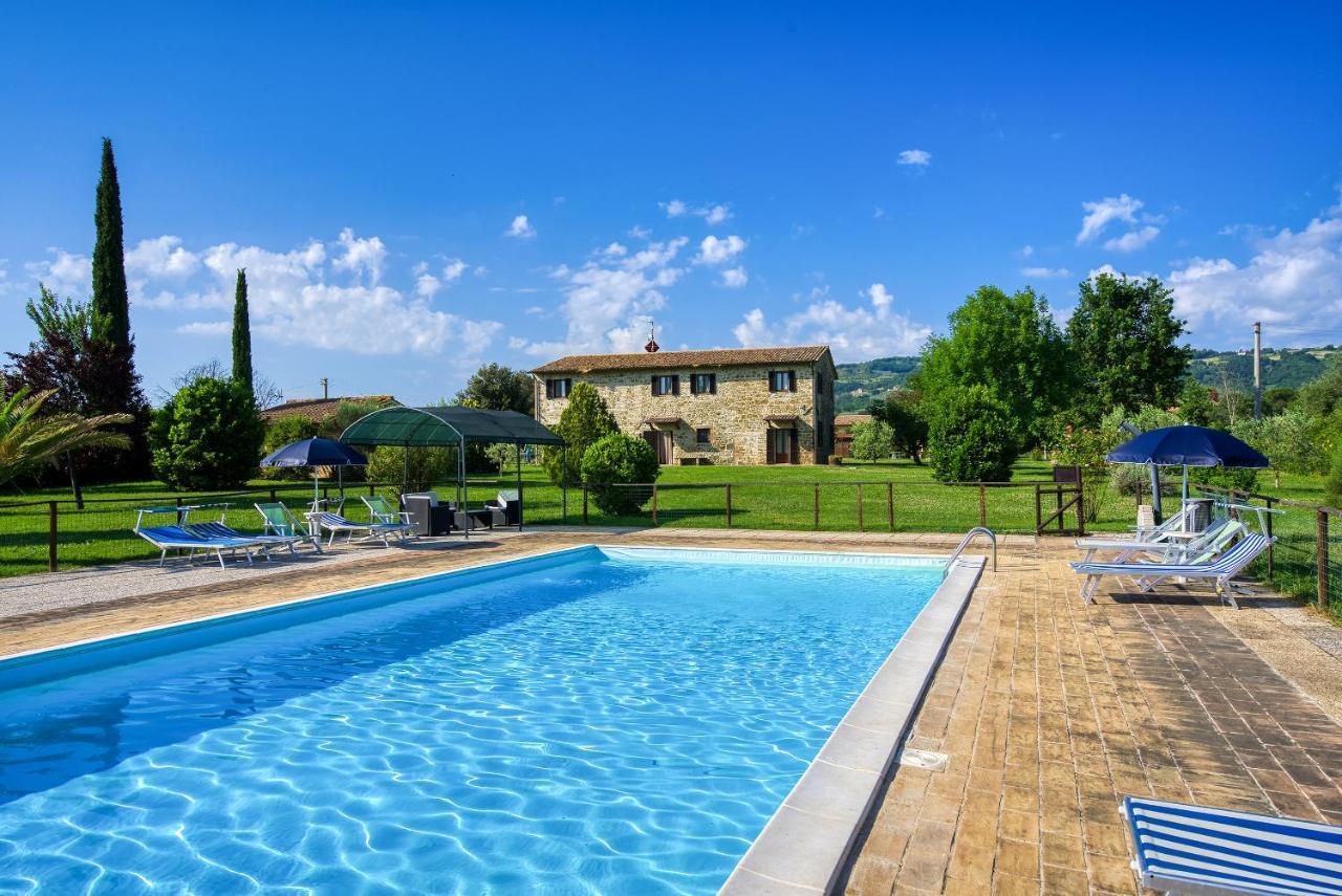 Agriturismo Le Terre Del Casale Assisi Bagian luar foto