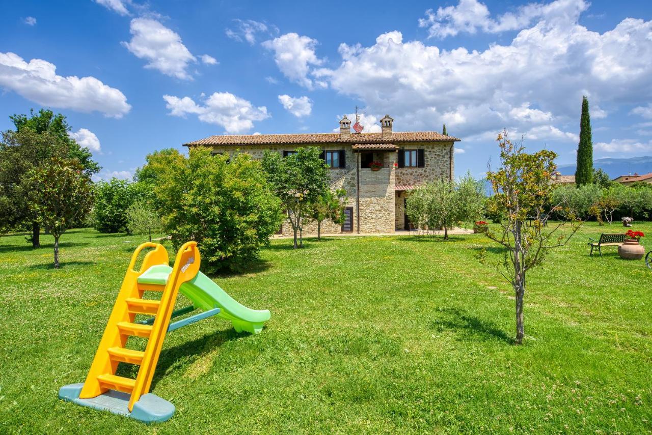 Agriturismo Le Terre Del Casale Assisi Bagian luar foto