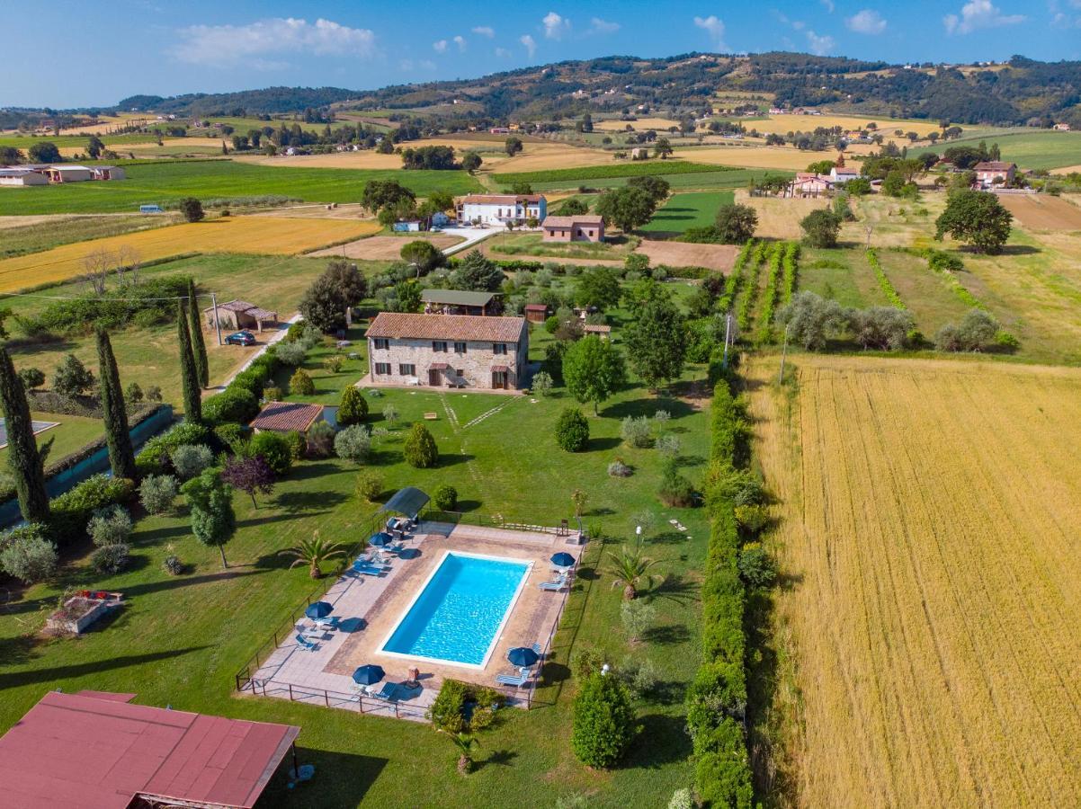 Agriturismo Le Terre Del Casale Assisi Bagian luar foto