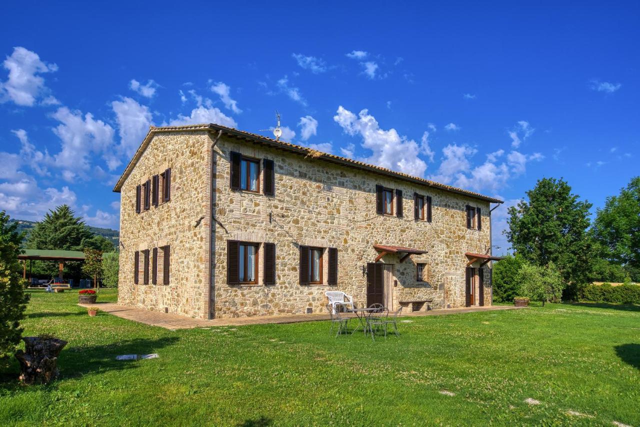 Agriturismo Le Terre Del Casale Assisi Bagian luar foto